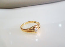 Load image into Gallery viewer, 18ct Yellow Gold Old Mine Cut Diamond Signet Solitaire Ring