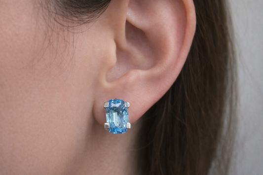 18ct White Gold Large Swiss Blue Topaz Stud Earrings Checkerboard Cushion Studs