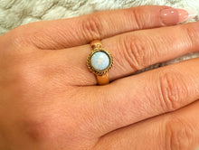 Load image into Gallery viewer, Victorian 22ct Yellow Gold Opal Solitaire Ring