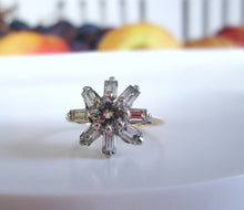 Load image into Gallery viewer, 14ct Yellow Gold 1.30ct Transitional & Baguette Cut Diamond Cluster Ring