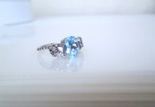 Load image into Gallery viewer, Le Vian 14ct White Gold Aquamarine & Diamond Cluster Ring