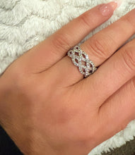 Load image into Gallery viewer, 14ct White Gold 1.10ct Heavy Brilliant Cut Diamond Cluster Ring