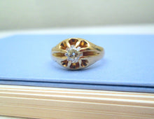 Load image into Gallery viewer, Edwardian 18ct Yellow Gold Old Mine Cut Diamond Solitaire Signet Ring