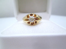 Load image into Gallery viewer, Edwardian 18ct Yellow Gold Old Mine Cut Diamond Solitaire Signet Ring
