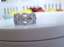 Load image into Gallery viewer, 14ct White Gold 1.10ct Heavy Brilliant Cut Diamond Cluster Ring