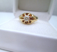 Load image into Gallery viewer, Edwardian 18ct Yellow Gold Old Mine Cut Diamond Solitaire Signet Ring