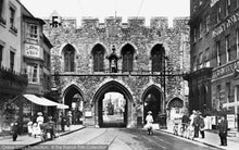 Load image into Gallery viewer, 18ct Yellow Gold & Platinum Opal & Diamond Halo Cluster Ring