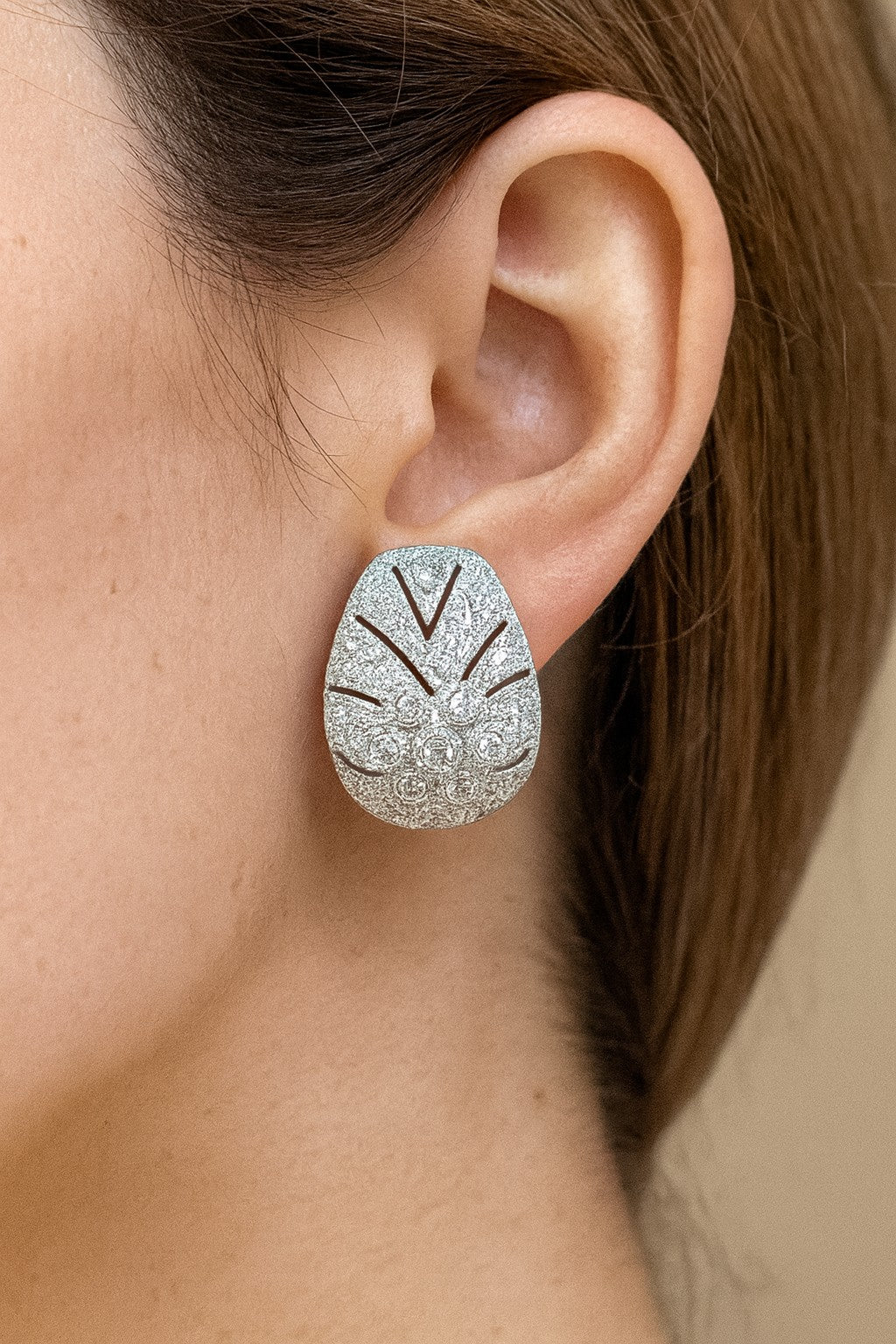 14ct White Gold Diamond Dome Cluster Earrings - 106 Natural Diamonds • Omega Backs