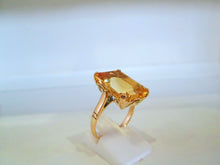 Load image into Gallery viewer, 18ct Yellow Gold Large Emerald Cut Citrine Solitaire Cocktail Ring

