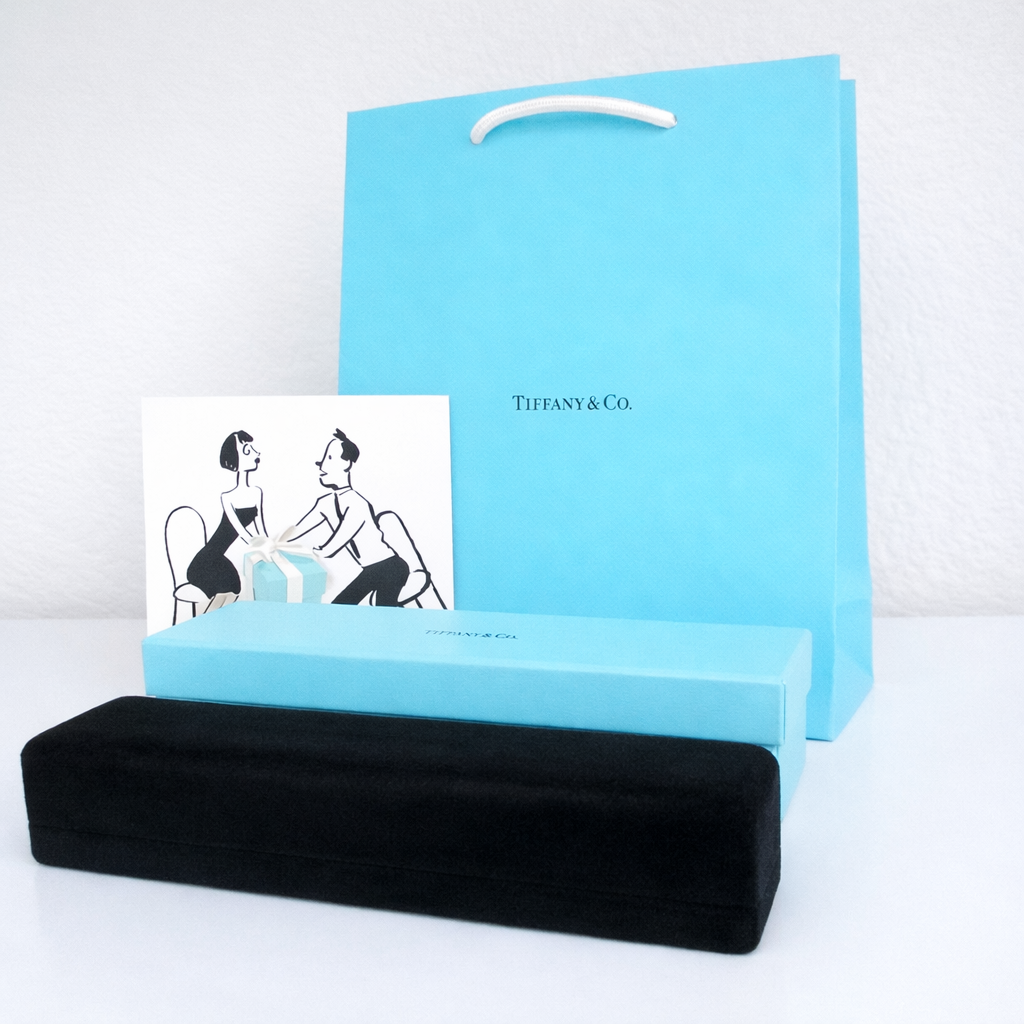 18ct White Gold Rare Designer Diamond Cross Mesh Bracelet