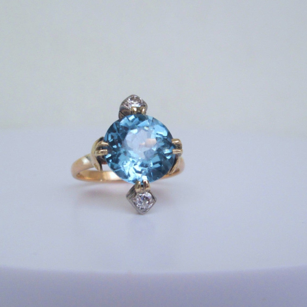 Art Deco 22ct Yellow Gold Blue Zircon & Diamond Trilogy Ring