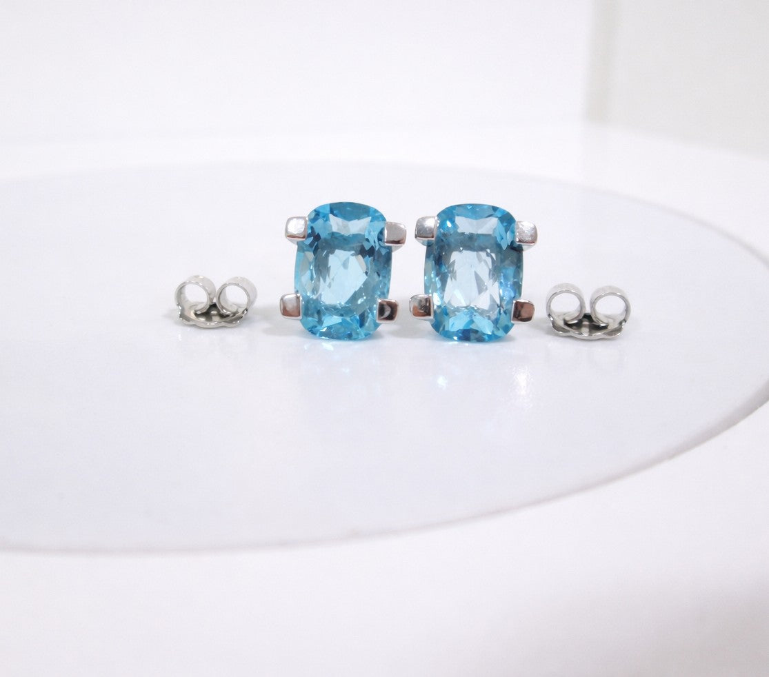 18ct White Gold Large Swiss Blue Topaz Stud Earrings Checkerboard Cushion Studs