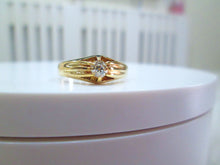 Load image into Gallery viewer, 14ct Yellow Gold Old Round European Cut Diamond Signet Unisex Ring
