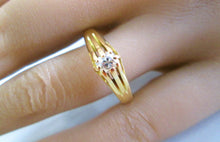 Load image into Gallery viewer, Victorian 18ct Yellow Gold Old Mine Cut Diamond Gypsy Men&#39;s Signet Ring
