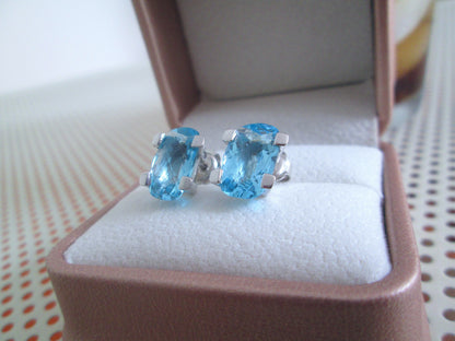 18ct White Gold Large Swiss Blue Topaz Stud Earrings Checkerboard Cushion Studs