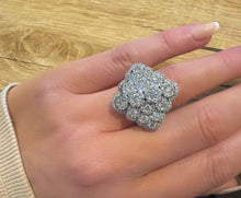 Load image into Gallery viewer, 18ct White Gold 3.50ct Large Diamond Daisy Cluster Ring
