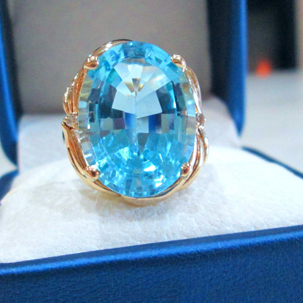 14ct Yellow Gold Heavy Large Oval Cut Blue Topaz & Diamond Solitaire Ring