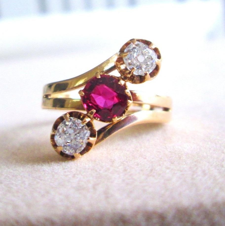 14ct Yellow Gold Old Mine Cushion Cut Ruby & Diamond Trilogy Ring