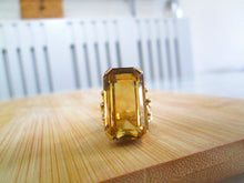 Load image into Gallery viewer, Heavy 18ct Yellow Gold Large Step Cut Smoky Quartz Solitaire Ring
