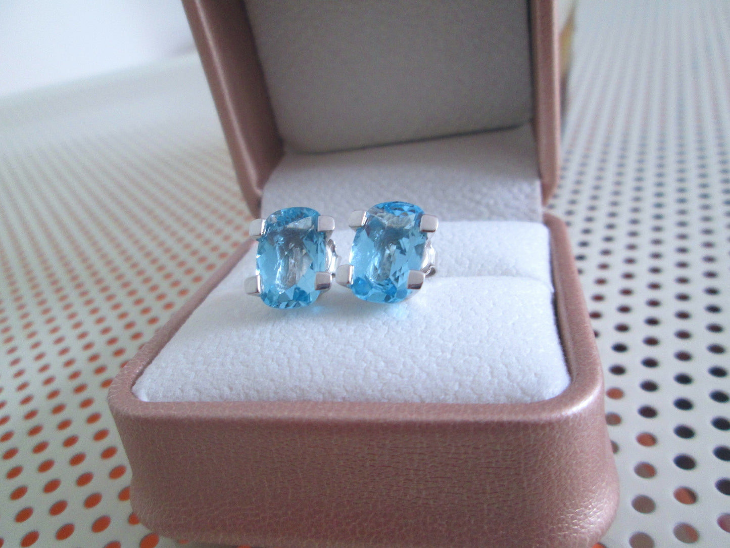 18ct White Gold Large Swiss Blue Topaz Stud Earrings Checkerboard Cushion Studs
