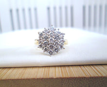 Load image into Gallery viewer, 18ct Yellow Gold 1.00ct Round Brilliant Cut Natural Diamond Cluster Flower Ring
