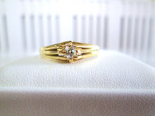 Load image into Gallery viewer, Victorian 18ct Yellow Gold Old Mine Cut Diamond Gypsy Men&#39;s Signet Ring
