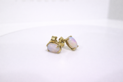 14ct Yellow Gold Oval Cabochon Opal Stud Earrings 18ct Butterfly Backs