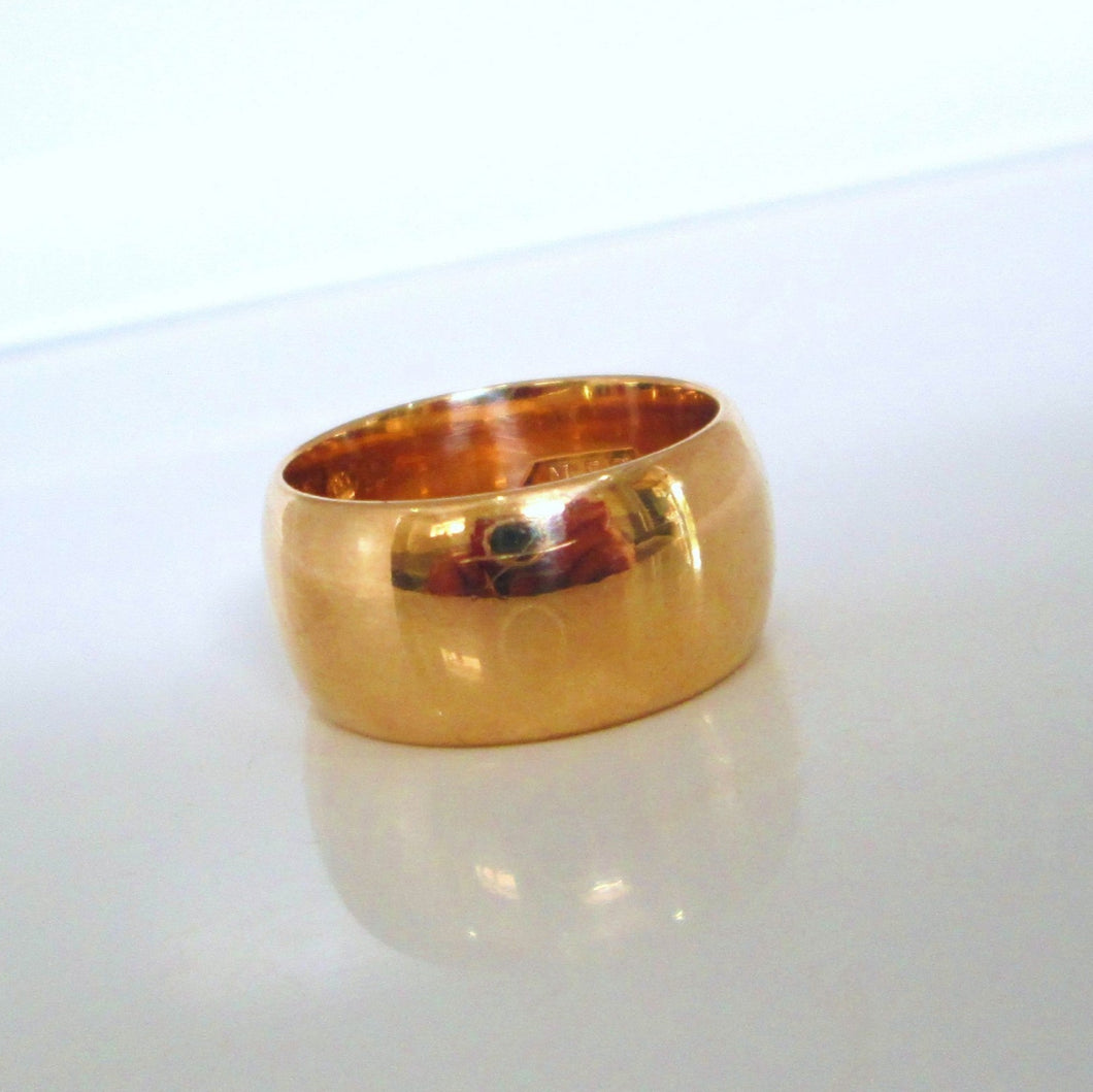 Vintage 18ct Yellow Gold Wide Chunky Court Wedding Band Ring