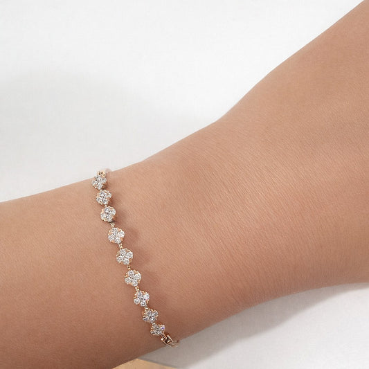 18ct Rose Gold Natural Diamond Floral Clover Cluster Bar Chain Bracelet