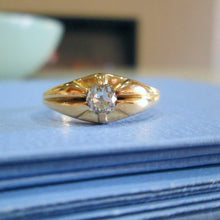 Load image into Gallery viewer, 18ct Yellow Gold Old Mine Cut Diamond Signet Solitaire Ring
