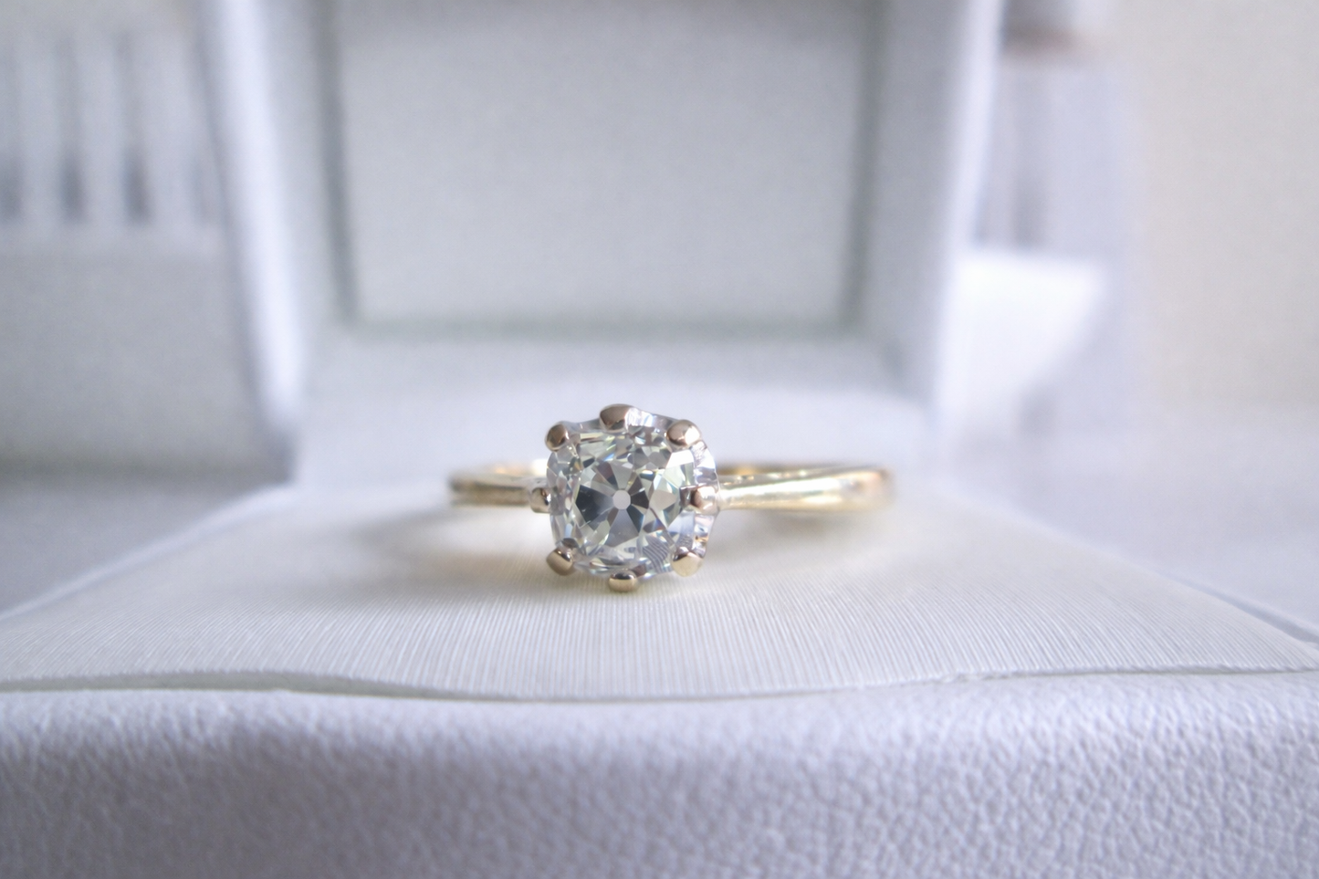 18ct Gold 1.00ct Old Mine Cushion Cut Diamond Solitaire Engagement Ring