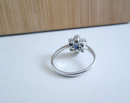 18ct White Gold & Platinum Sapphire & Pearl Daisy Cluster Ring