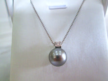 Load image into Gallery viewer, 18ct White Gold Tahitian Black Pearl &amp; Brilliant Cut Diamond Pendant Necklace
