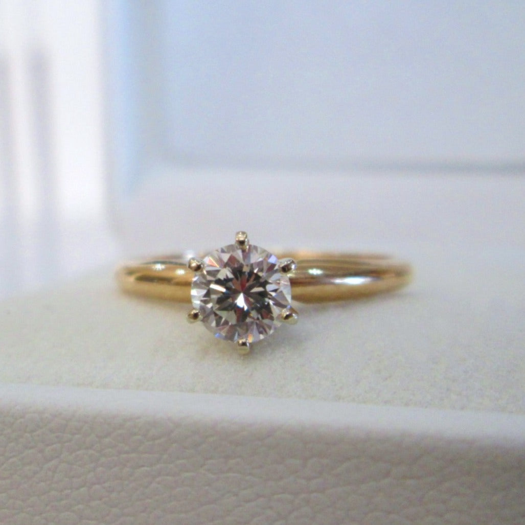 14ct Yellow Gold Round Brilliant Cut Solitaire Diamond Engagement Ring