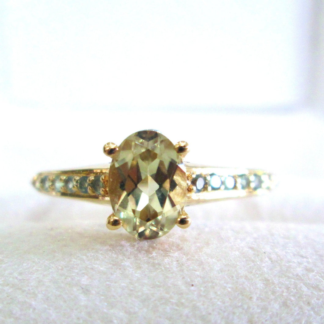 9ct Yellow Gold Oval Cut Csarite Zultanite Alexandrite & Diamond Ring