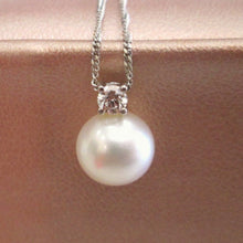 Load image into Gallery viewer, 18ct White Gold Diamond &amp; Pearl Pendant Chain Necklace
