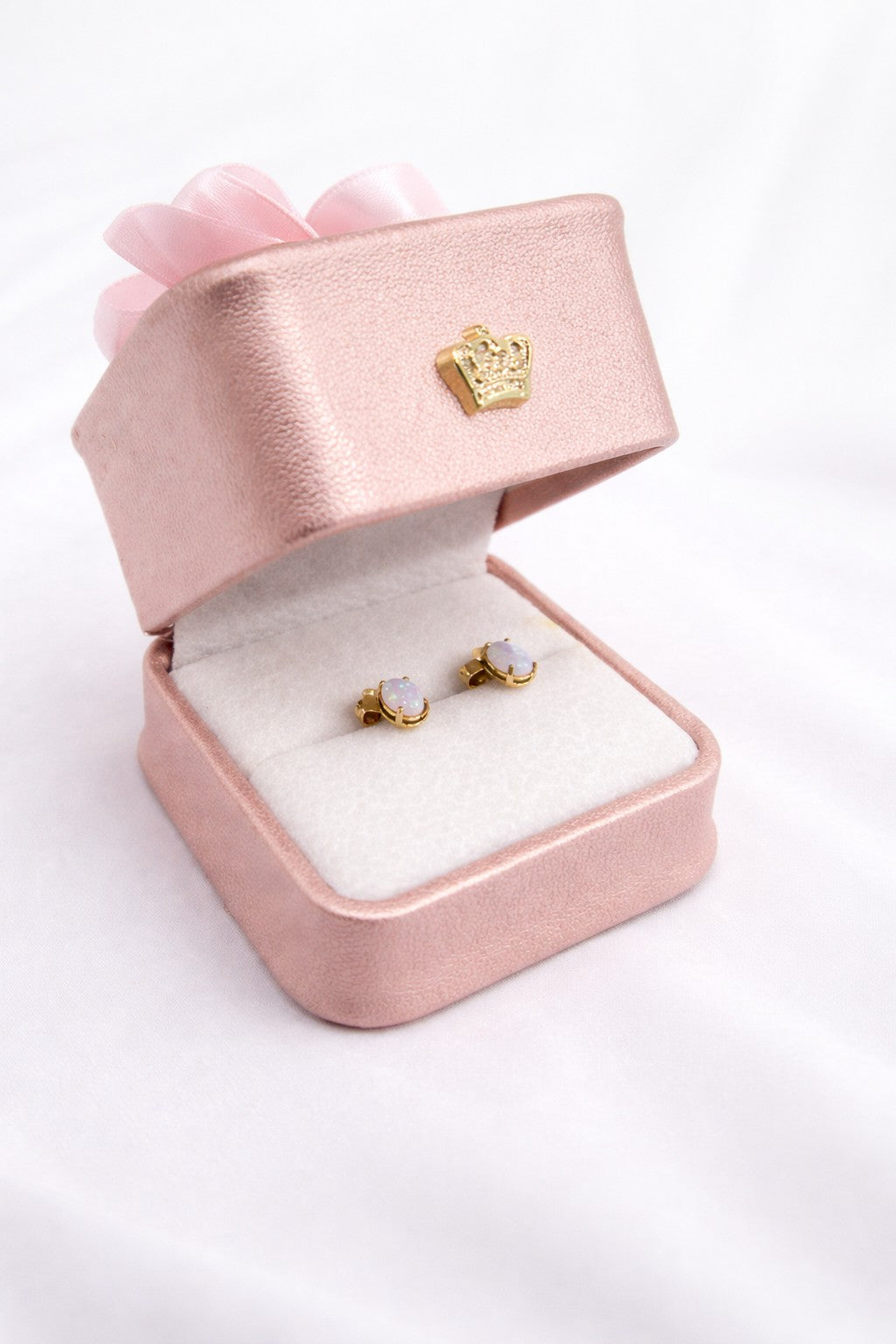 14ct Yellow Gold Oval Cabochon Opal Stud Earrings 18ct Butterfly Backs