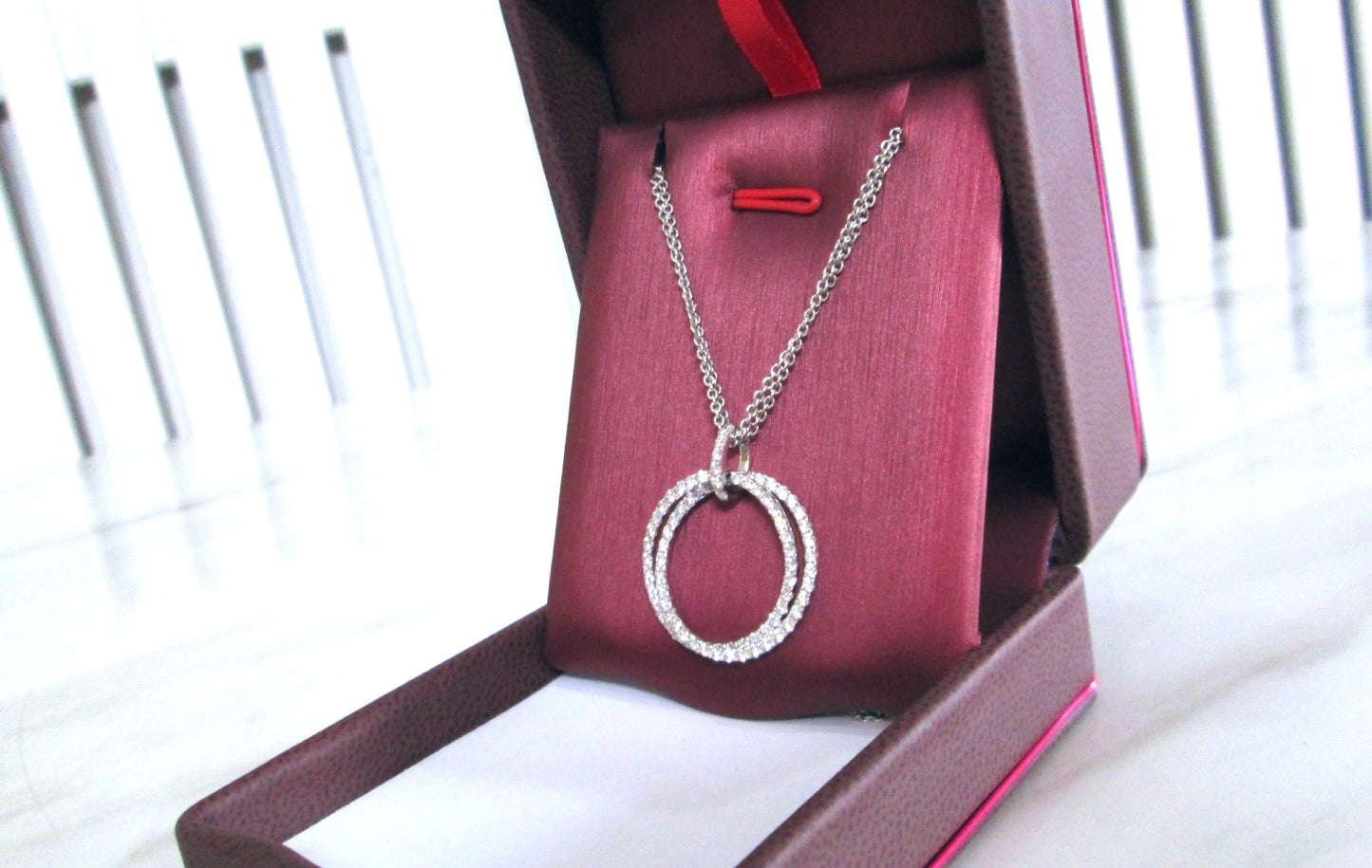 Heavy 18ct White Gold 1.20ct Diamond Double Circle Halo Cluster Pendant Necklace