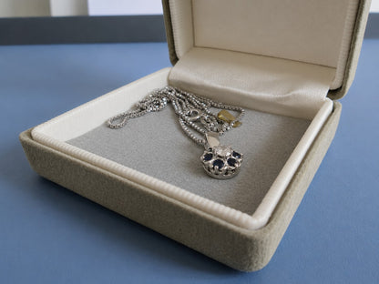 Vintage 18ct White Gold Sapphire & Diamond Cluster Pendant Necklace