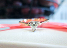 Load image into Gallery viewer, 14ct Yellow Gold Heart Cut Diamond Solitaire Engagement Ring
