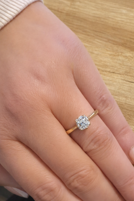 18ct Gold 1.00ct Old Mine Cushion Cut Diamond Solitaire Engagement Ring