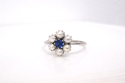 18ct White Gold & Platinum Sapphire & Pearl Daisy Cluster Ring