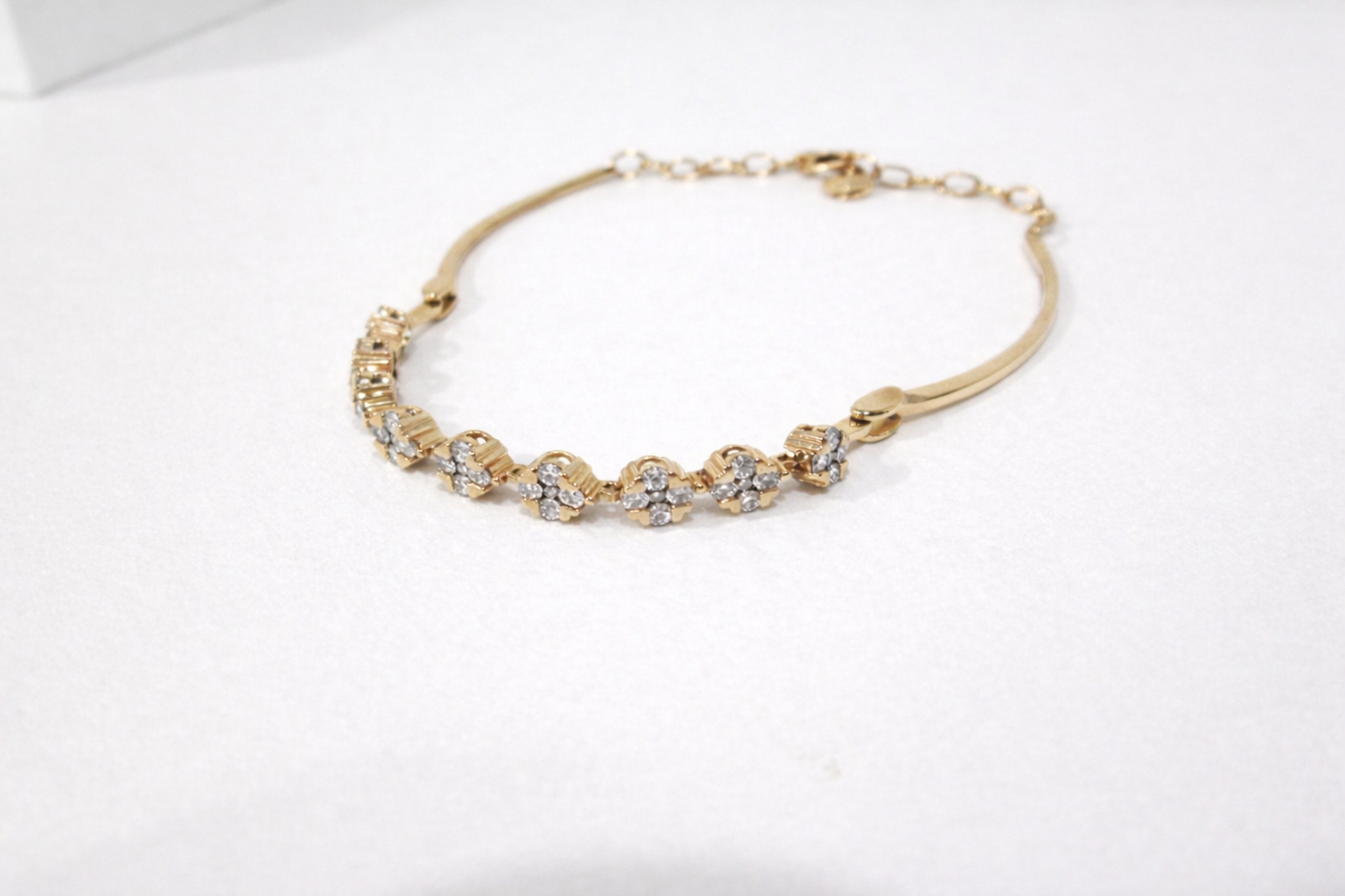 18ct Rose Gold Natural Diamond Floral Clover Cluster Bar Chain Bracelet