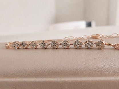 18ct Rose Gold Natural Diamond Floral Clover Cluster Bar Chain Bracelet