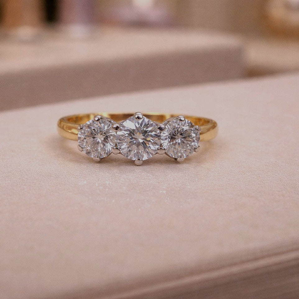 18ct Yellow Gold 1.00ct Three Stone Brilliant Cut Diamond Trilogy Ring