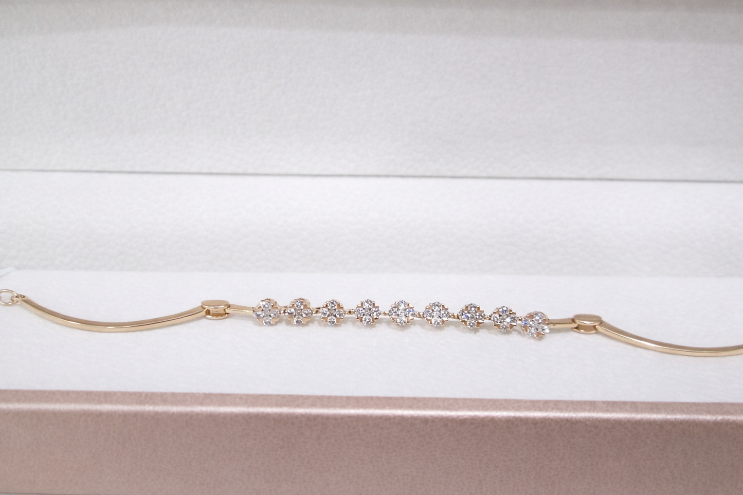 18ct Rose Gold Natural Diamond Floral Clover Cluster Bar Chain Bracelet