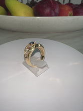 Load and play video in Gallery viewer, Heavy 18ct Yellow Gold 1.20ct Sapphire &amp; Diamond Solitaire Cluster Chunky Ring
