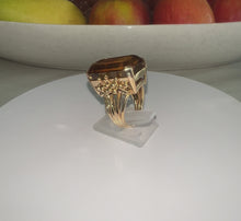 Load and play video in Gallery viewer, Heavy 18ct Yellow Gold Large Step Cut Smoky Quartz Solitaire Ring
