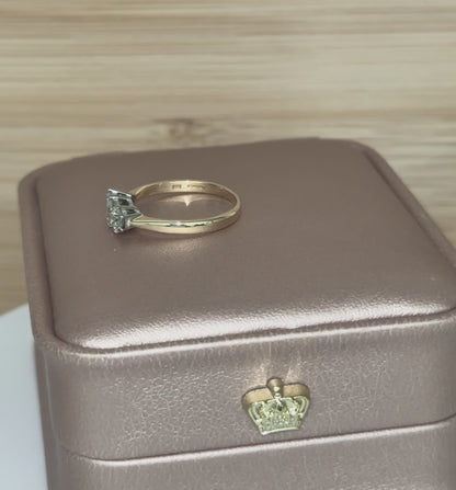 18ct Yellow Gold 1.00ct Three Stone Brilliant Cut Diamond Trilogy Ring